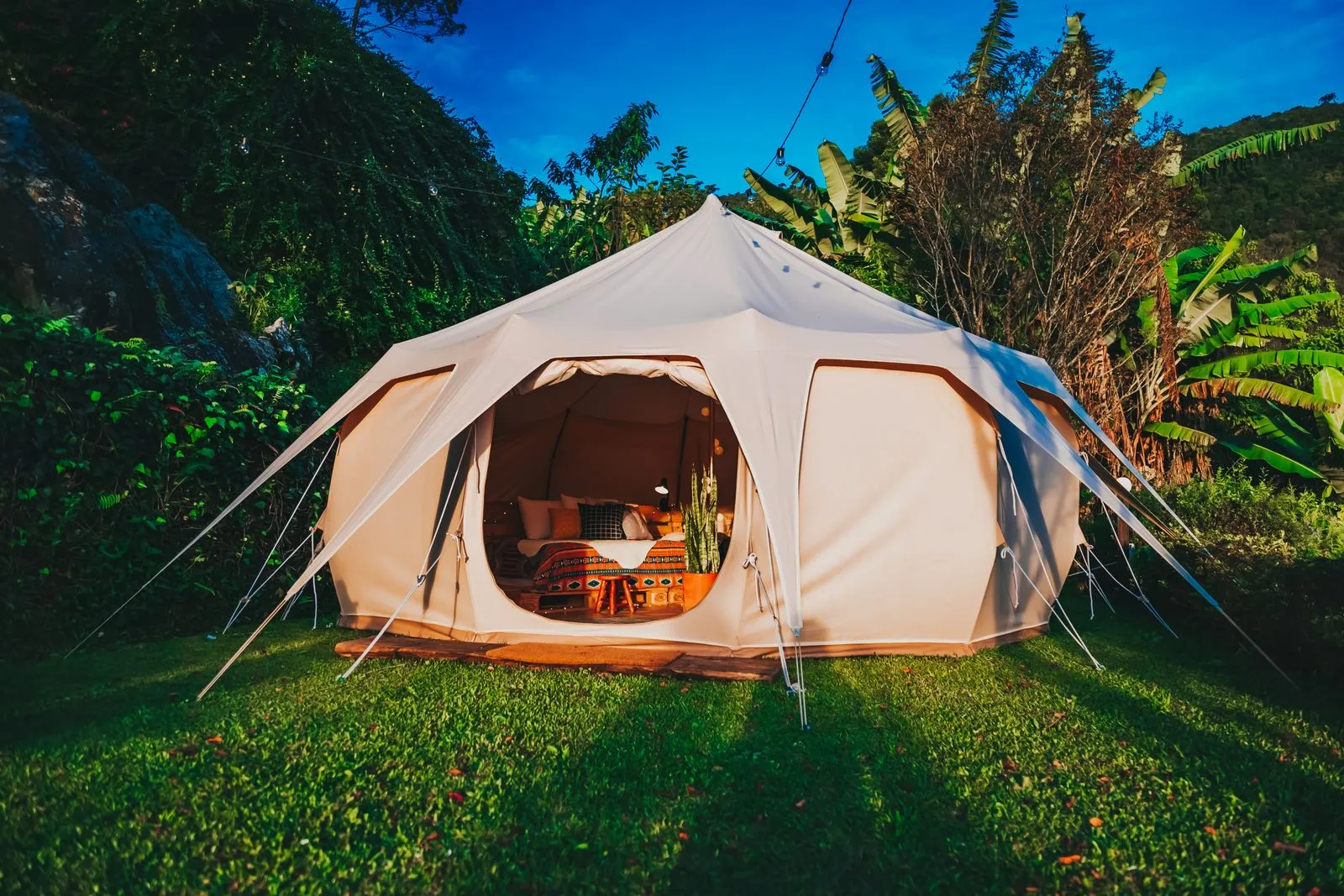 What to Expect at a Farm Glamping Site